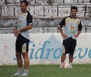 Clube Atlético Votuporanguense estreia seu novo uniforme de treino (veja as fotos)