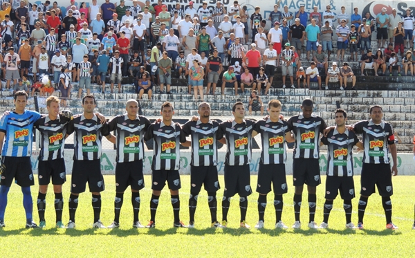 Ainda sem vencer, CAV pega o Taubaté às 16h