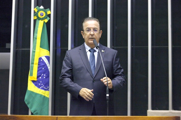 Deputado Luiz Carlos Motta mandou R$ 500 mil para a Santa Casa. Dizem que a conquista tem as digitais do pessoal da Frente Parlamentar