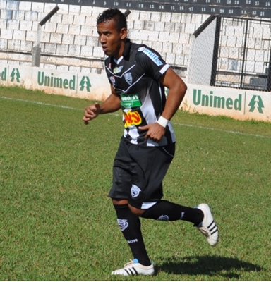 "Negociação com Romário está 80% concretizada", diz supervisor de futebol do CAV