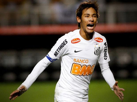 Santos e Corinthians fazem clássico às 16h