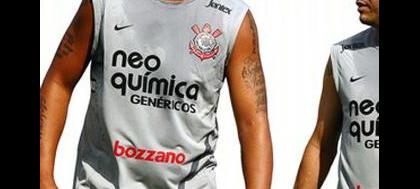Tite vê jogador fisicamente abaixo do elenco 