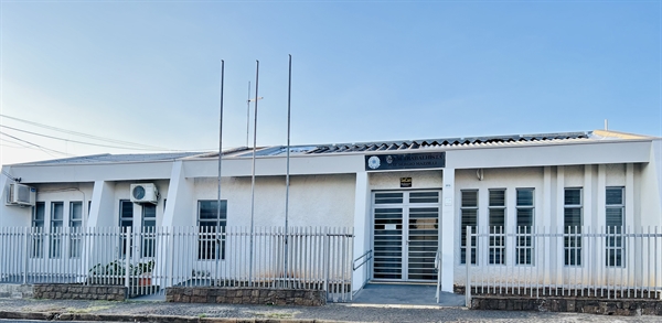 A Vara do Trabalho de Votuporanga fica na rua Alagoas (Foto: trt15.jus.br)