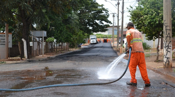 Prefeitura inicia obras de recapeamento 