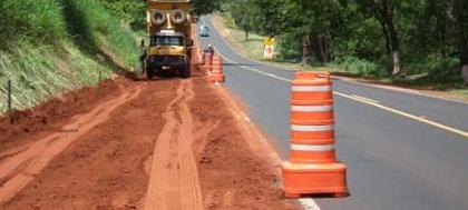 Retomadas as obras da terceira faixa da vicinal