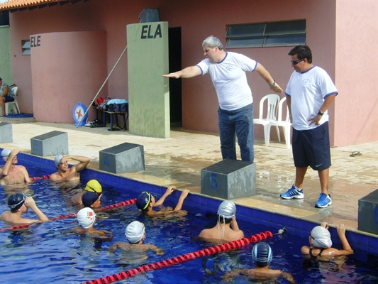 Escolinha “Crescendo para o Bem” mira revelação de talentos em 2013