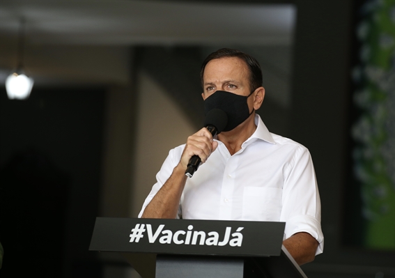 O avanço da campanha depende da chegada das vacinas da Fiocruz ainda nesta semana (Foto: Governo do Estado de São Paulo)