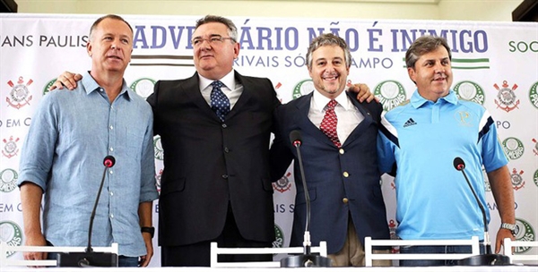 Timão e Verdão promovem a paz e sonham com pizza