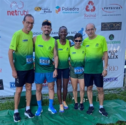 Os corredores da Avoa na Corrida do Lago do Assary (Foto: Avoa)