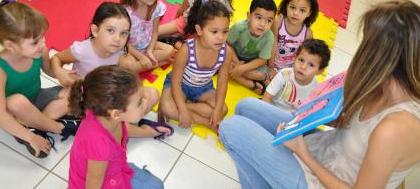 Escolas municipais voltam às aulas hoje