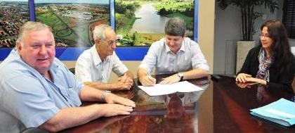 Assinada ordem de serviço para ponte do Marinheirinho