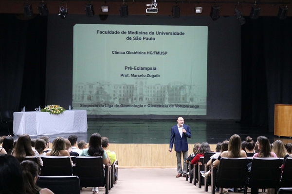 Na oportunidade, palestrou um dos principais nomes do País em Ginecologia e Obstetrícia (Foto: Unifev)