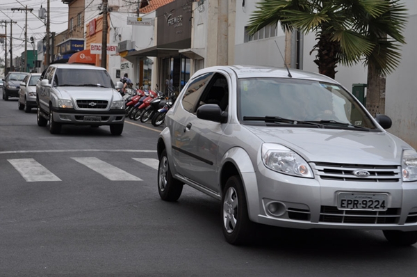 Frota de veículos da cidade chega a 70.560