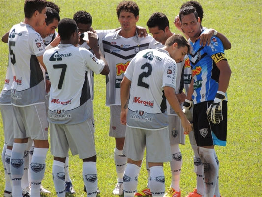 CAV pega Itapirense com Dudu Mineiro no ataque
