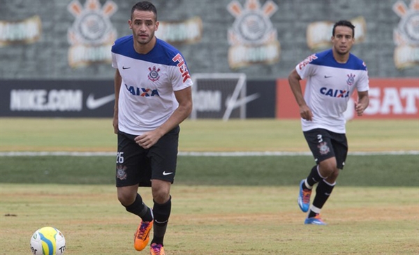 Renato Augusto e Jadson juntos: o pensamento de Mano para o futuro