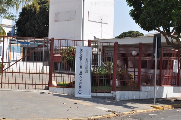 O PAT de Votuporanga fica na rua Barão do Rio Branco, 4497; o atendimento ao público é das 8h30 às 16h30 (Foto: Érika Chausson/A Cidade)