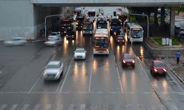 Agora os motoristas devem ficar atentos aos novos prazos de renovação da CNH (Foto: Marcello Casal Jr./Agência Brasil)