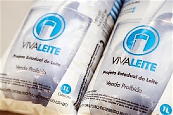 O Vivaleite é um projeto social que visa a distribuição gratuita de leite fluido, pasteurizado, com teor de gordura mínimo de 3% (Foto: Reprodução)
