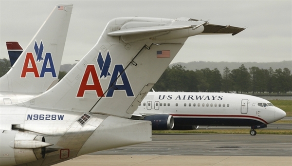 American Airlines e US Airways criam a maior companhia de aviação global