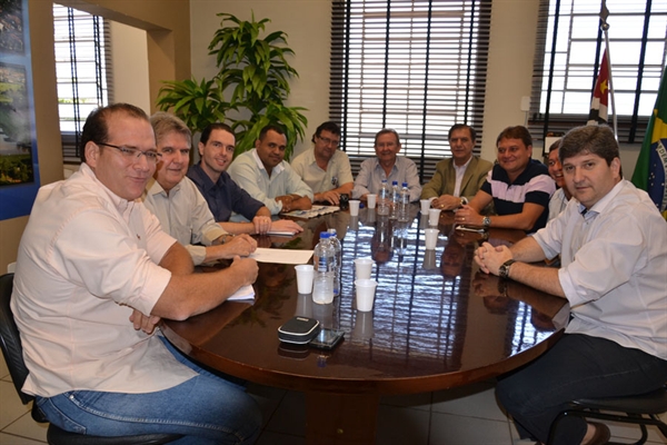 Semáforo da Emílio Arroyo será ligado com algumas modificações