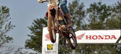 Dante  Parra continua na liderança no  motocross