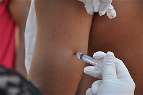 A aplicação da vacina é a única forma de prevenir a ocorrência de sarampo (Foto: Prefeitura de Votuporanga)