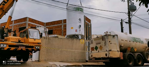 Diante da grande demanda, Santa Casa teve que quase dobrar o seu reservatório de oxigênio ontem  (Foto: Santa Casa de Votuporanga) 