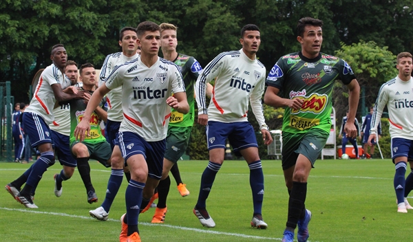 O Clube Atlético Votuporanguense fez um jogo-treino contra o São Paulo neste ano (Foto: Rafael Bento/CAV)