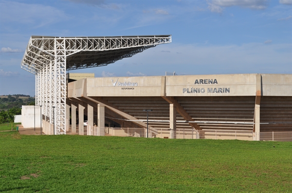 Arena Plínio Marin segue sem iluminação e CAV pode ser prejudicado na retomada da A3 (Foto: A Cidade) 