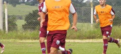 Ainda em formação, CAV perde jogo-treino 