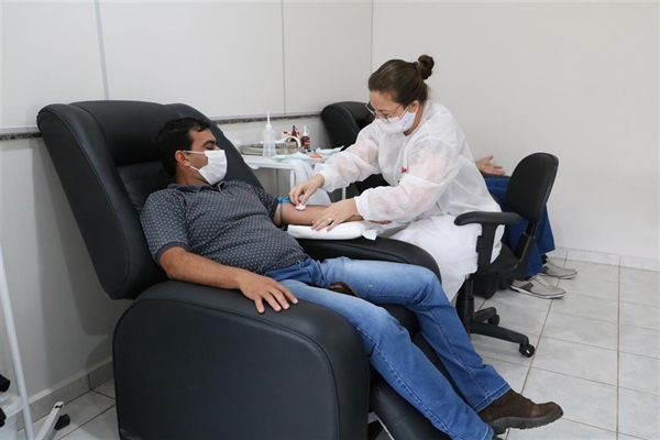 A doação tem como objetivo, manter o estoque de bolsas de sangue com capacidade suficiente de armazenamento (Foto: Prefeitura de Votuporanga)