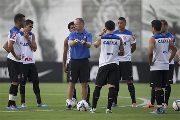 Corinthians cogita jogo no exterior antes  de início da Copa, entre 1º e 12 de junho