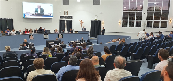  A Câmara Municipal de Votuporanga iniciou anteontem as discussões sobre a criação de um Conselho e um Fundo Municipal de Segurança (Foto: A Cidade)