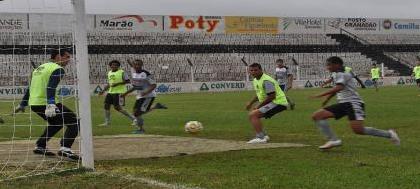 Valendo a liderança, CAV enfrenta o Tupã