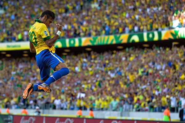 Brasil faz sua estreia hoje na Copa contra Croácia