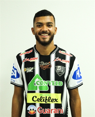 Atleta Félix Jorge dos Santos Neto, destaque na Segundona de 2020, é o novo lateral esquerdo do CAV  (Foto: Rafael Bento/CAV)