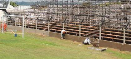 Estádio está 95% pronto para receber 10 mil torcedores