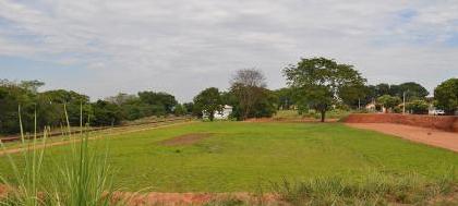 Prefeitura doa campo de futebol de Simonsen