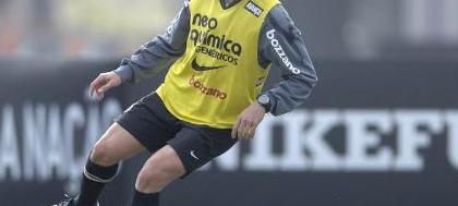 Timão defende liderança contra o Atlético PR