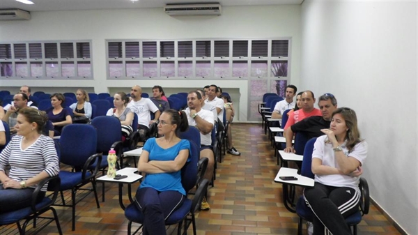 Colégio Unifev promove palestra de conscientização para pais e alunos