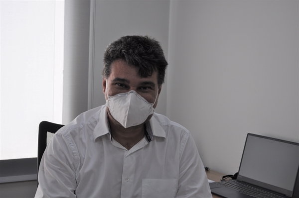O gestor administrativo da Unifev, Raynner Antônio Toschi anunciou a instalação de uma usina fotovoltaica nos prédios da Fundação (Foto: A Cidade)