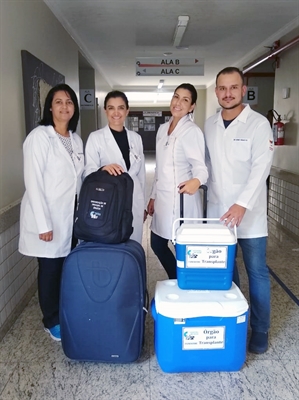 A CIHDOTT é formada pelos enfermeiros Bruno Henrique Chiqueto, Jéssica Eusebio Tonin Sakamoto, Vanessa Benacci da Silva (Foto: Santa Casa de Votuporanga)
