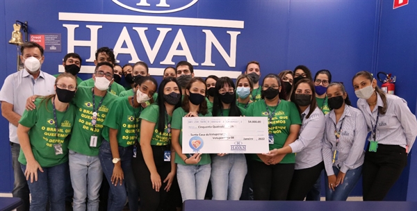 A iniciativa consiste em convidar os clientes durante o pagamento de suas compras no caixa a doar parte de seu troco para uma instituição social. Todos os anos, o projeto tem duas edições, uma em cada semestre (Foto: Santa Casa de Votuporanga)