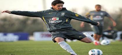 Brasil precisa vencer Equador hoje