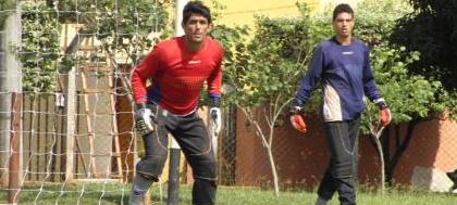 Goleiro Talis convoca a torcida para o clássico