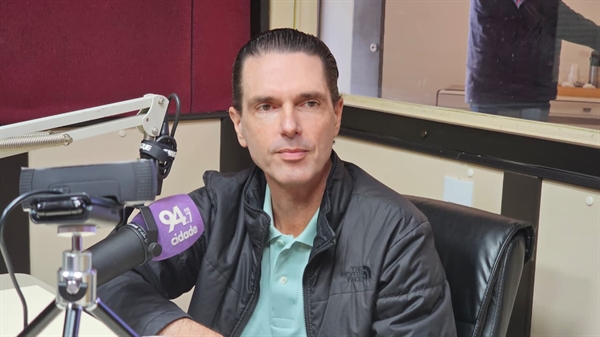 Rolandinho Nogueira, do Grupo Rosa Mística, concedeu ontem entrevista à Cidade FM sobre os estudos para o convênio (Foto: A Cidade)