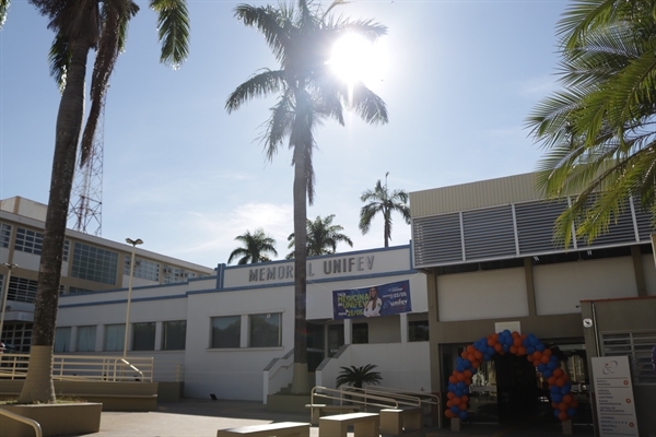 Cerca de 20 egressos de Medicina da Unifev foram aprovados, nas primeiras colocações, em Residência Médica em centros de saúde conceituados (Foto: Unifev)