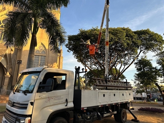 Em média, mais de 70 pontos por dia passaram por manutenção; serviço avança em todas as regiões da cidade (Foto: Prefeitura de Votuporanga)