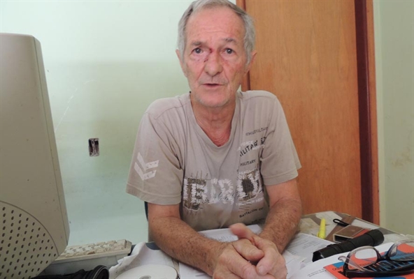 Preso dentro de casa, Waldemar é torturado