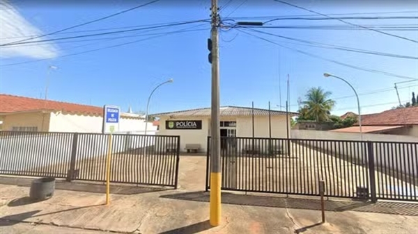O crime ocorreu em uma padaria de Floreal, em junho deste ano; Thiago Luciano e André Isac sentarão no banco dos réus (Foto: Reprodução)